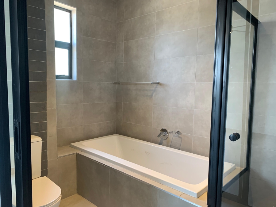 To Let 2 Bedroom Property for Rent in Xanadu Eco Park North West